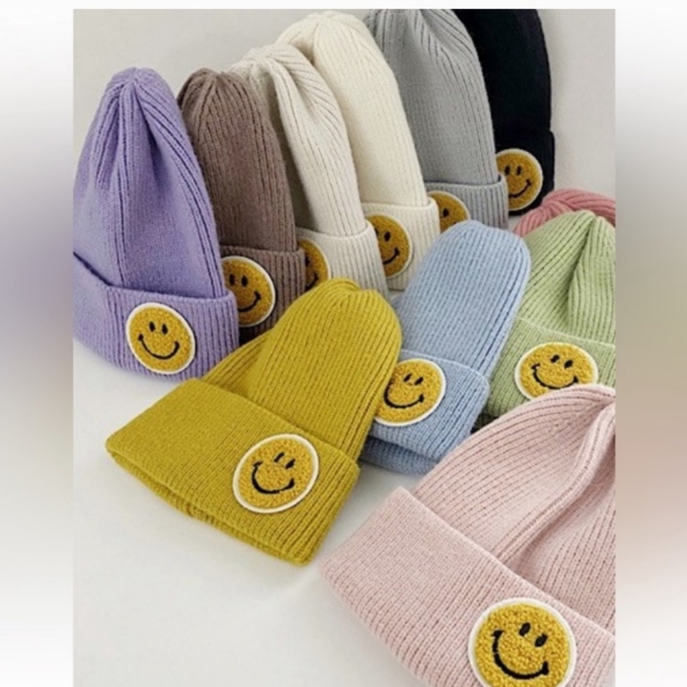 SMILEY BEANIE HAT. NEW. ASSORTED COLORS. - Picture 1 of 8